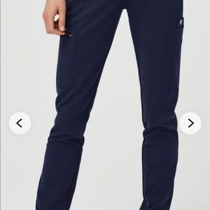 Figs yola skinny leg, navy blue